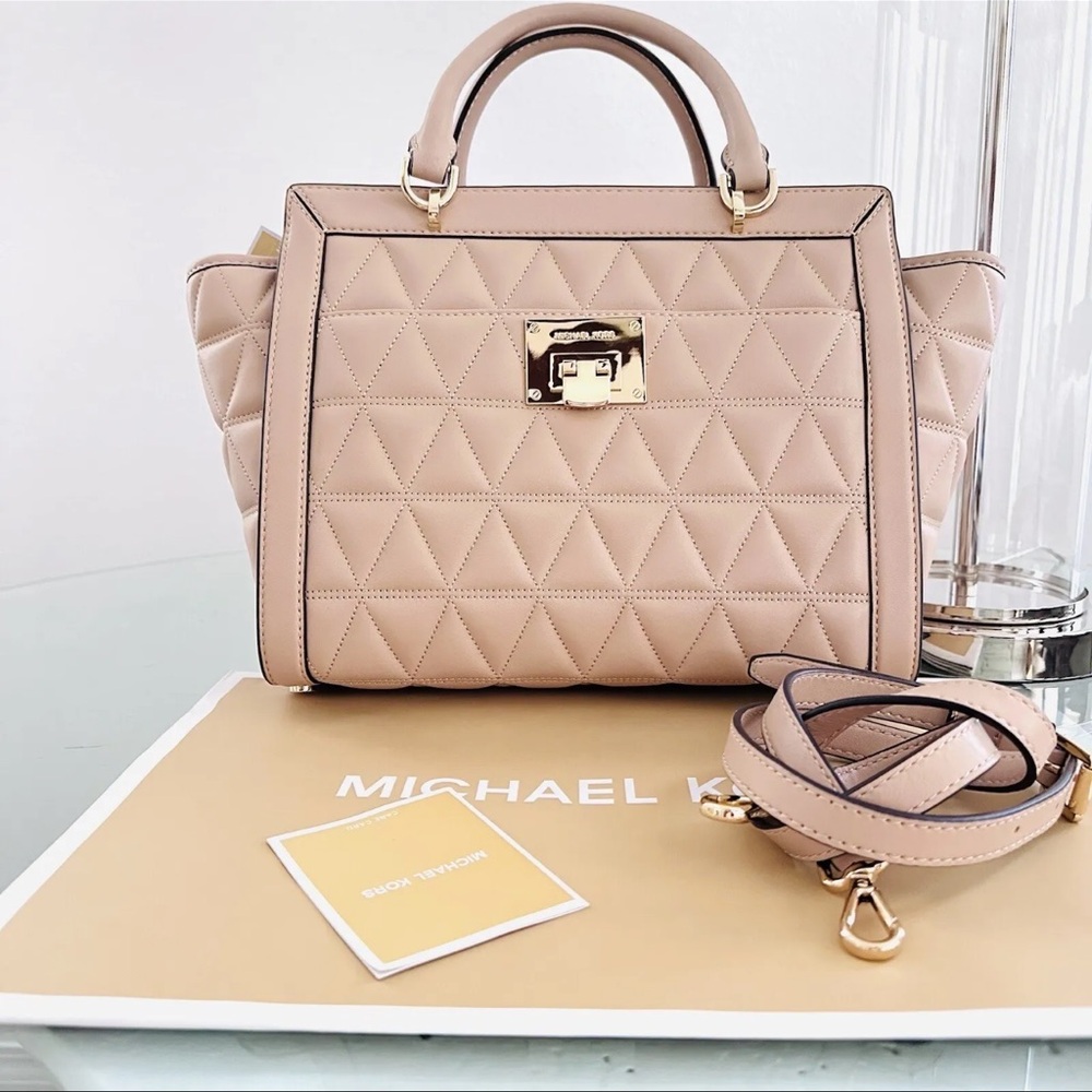 NWT Michael Kors Quilted Satchel Beige Oyster Vivianne Large Zip Shoulder Bag